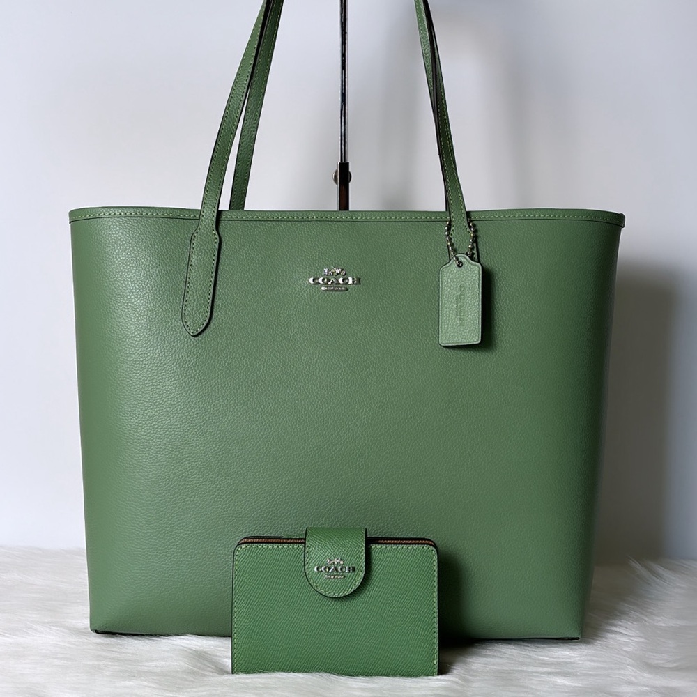 NWT💃Coach Bundle City Shoulder bag and Wallet Set - Picture 1 of 10